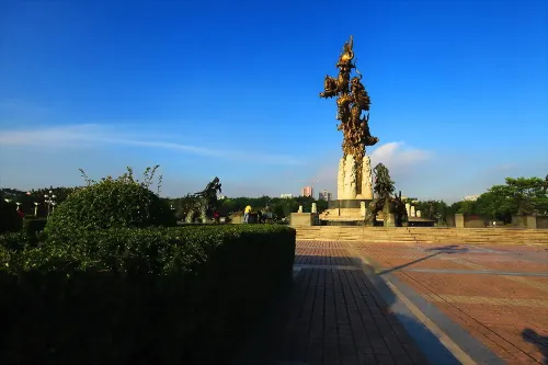 Guanli Hotel Рядом с отелем Photos