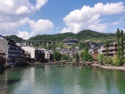 Fenghuang Barley Country Inn Near Hotel Photos