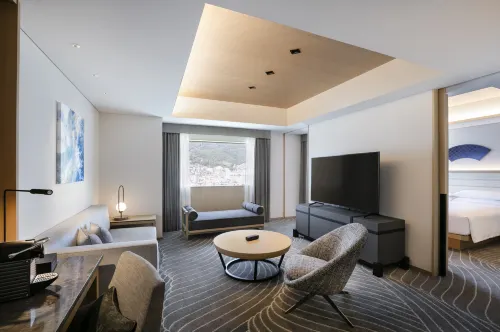 Hilton Nagasaki Unggulan Photos