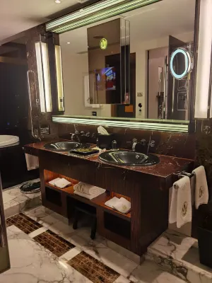Grand Lisboa Macau Photos