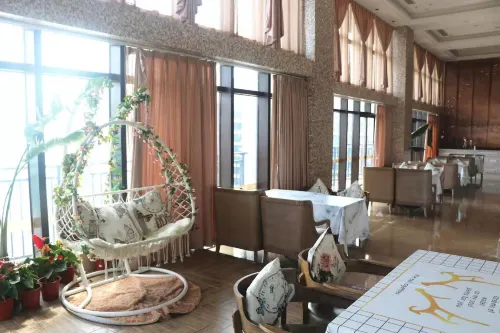 Barry Boutique Hotel Restauration Photos