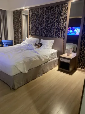 CLARO HOTEL MAKASSAR Kamar Photos