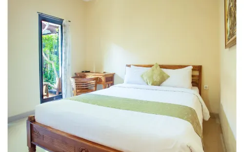Blanjong Homestay Kamar Photos