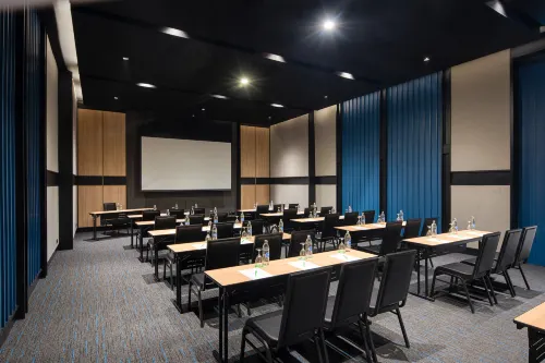 Holiday Inn & Suites Siracha Laemchabang Työskentelytilat Photos