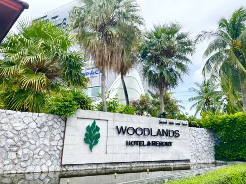Woodlands Hotel and Resort Pattaya Extérieur Photos