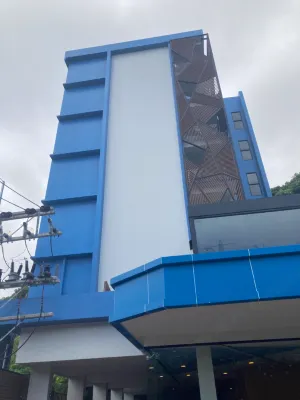 Golden Paradise Hotel Photos