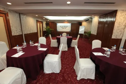 Grand Darul Makmur Hotel Kuantan Business Facilities Photos