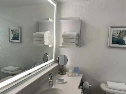 Hampton Inn & Suites Miami-Airport South-Blue Lagoon Zimmer Photos