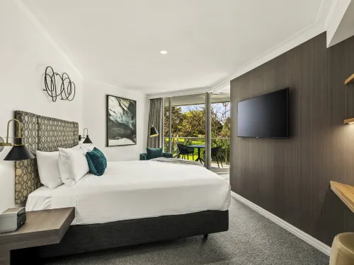 Pullman Quay Grand Sydney Harbour Rooms Photos