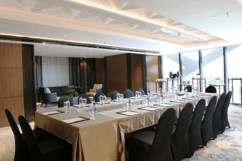 JHL Solitaire Gading Serpong Unggulan Photos