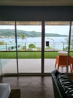 Phi Phi Cliff Beach Resort Espaces publics Photos