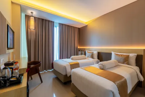 Braling Grand Hotel Purbalingga, Azana Hotels Collection Номера Photos