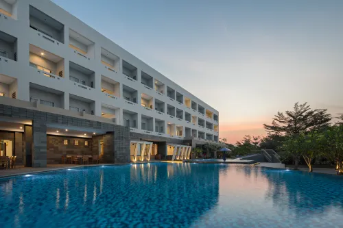 Pollos Hotel & Gallery Rembang Unggulan Photos