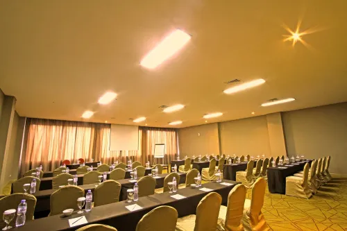 Grand Tjokro Premiere Bandung Espaces Affaires Photos