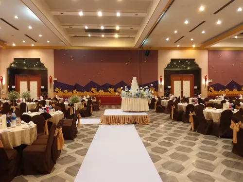 Songphanburi Hotel Empfohlen Photos