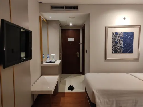 Hotel Santika Premiere Gubeng Surabaya Номера Photos