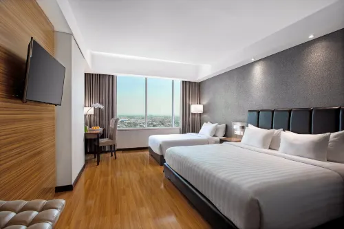 The Alana Hotel & Convention Center Solo by Aston Kamar Photos