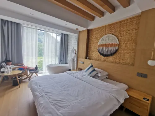 Fanjingshan Mountain and River Sample Homestay Rooms Photos