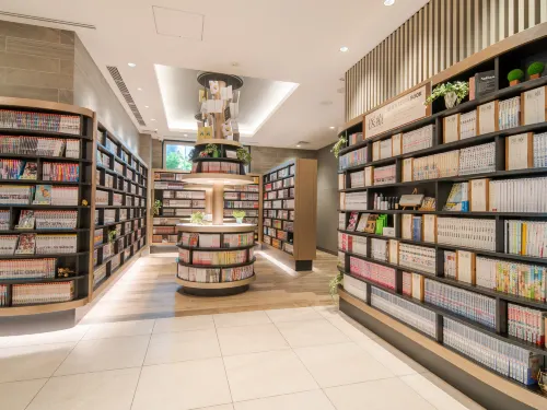 Quintessa Hotel Osaka Shinsaibashi Comic&Books Unggulan Photos