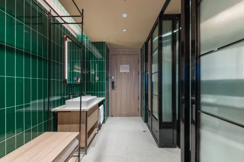Orange Hotel (North Square of Nanchang West Railway Station) Kamar Photos