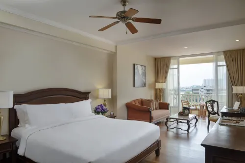 Sofitel Phnom Penh Phokeethra Kamar Photos