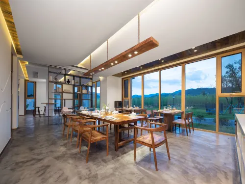 Qiyun·Anji Chashan Yelu Hot Spring Homestay تناول الطعام Photos