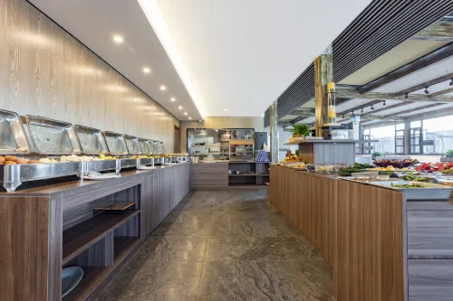 Travel World Hotel Restauration Photos