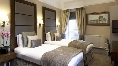 Gem Strathmore Hotel Featured Photos