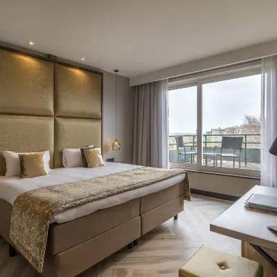 Leonardo Hotel Antwerp the Plaza Rooms Photos