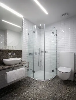 Hotel Mucha Rooms Photos
