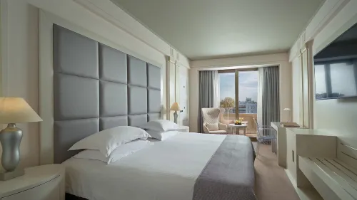 NJV Athens Plaza Camere Photos