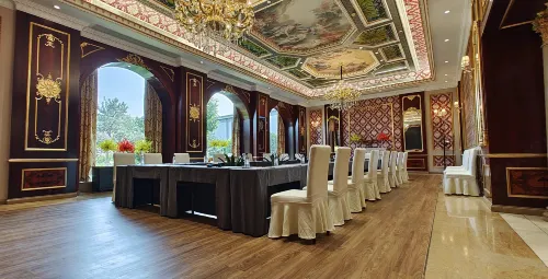 Oriental Fenghuang Hotel (Zhongshan Dengdu Ancient Town Huayi Square) Business Facilities Photos