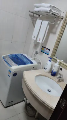 Ivy Apartment (Pazhou Convention and Exhibition Wanshengwei Metro Station) Kamar Photos