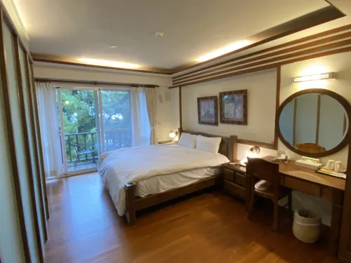 Ailiga Travel Villa Kamar Photos