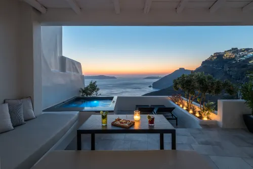 Porto Fira Suites Chambres Photos