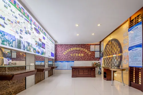 Emperor Hotel Business Facilities Photos