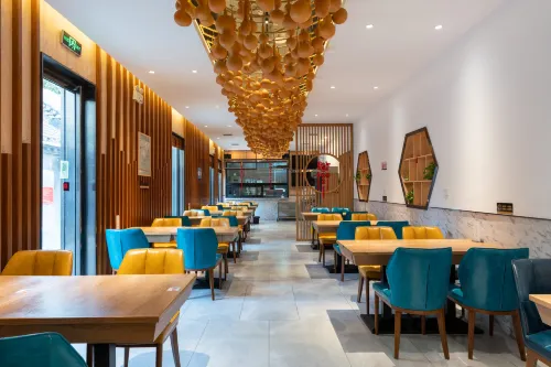 East Sacred Hotel-Very near Beijing Tiananmen Square，the Forbidden City，Wangfujing Subway Station Dining Photos