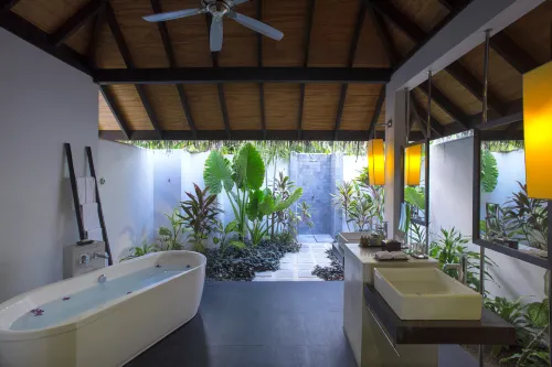 Velassaru Maldives Zimmer Photos