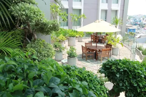 Soll Marina Hotel Serpong Area Publik Photos