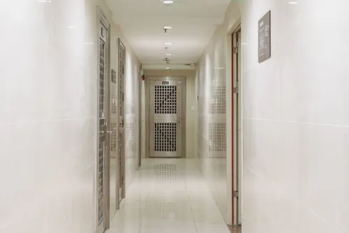 Ivy Apartment (Pazhou Convention and Exhibition Wanshengwei Metro Station) Area Publik Photos