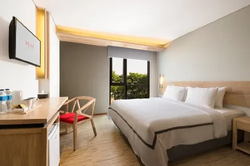 Up-Peak Hotel Simpang Lima Semarang Powered by Archipelago Kamar Photos
