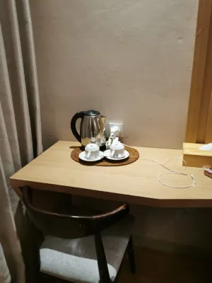 ABISHA Hotel Sanur Kamar Photos