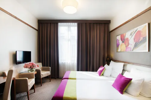 Golden Tulip Krakow City Center Chambres Photos
