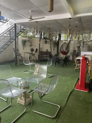Rose Palace Hotel, Gulberg Espaces publics Photos