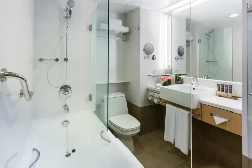 Novotel Century Hong Kong Kamar Photos