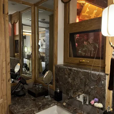 Lijiang Fengyasong Wenjinyuan Chinese Inn · Naxi Guyuan Camere Photos
