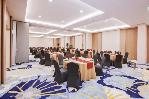 The Azana Hotel Airport Semarang Fasilitas Bisnis Photos