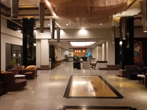 Songphanburi Hotel Öffentliche Flächen Photos