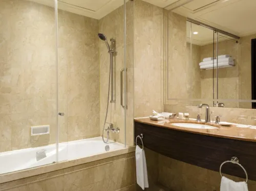 Hong Kong Gold Coast Hotel Huoneet Photos