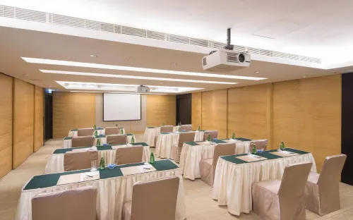 Noah’s Ark Hotel & Resort Business Facilities Photos